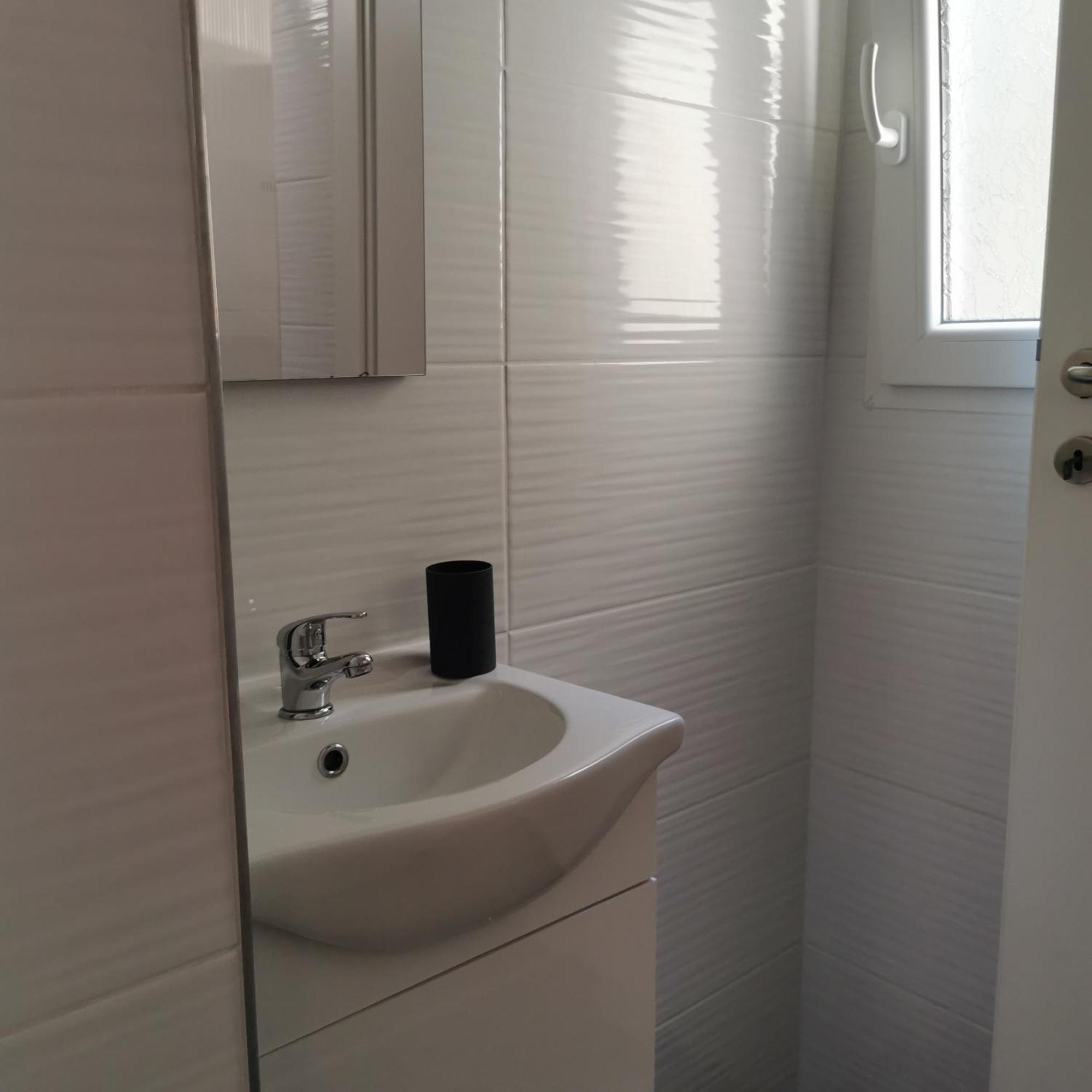 코페르 Apartma Jelena 아파트 외부 사진
