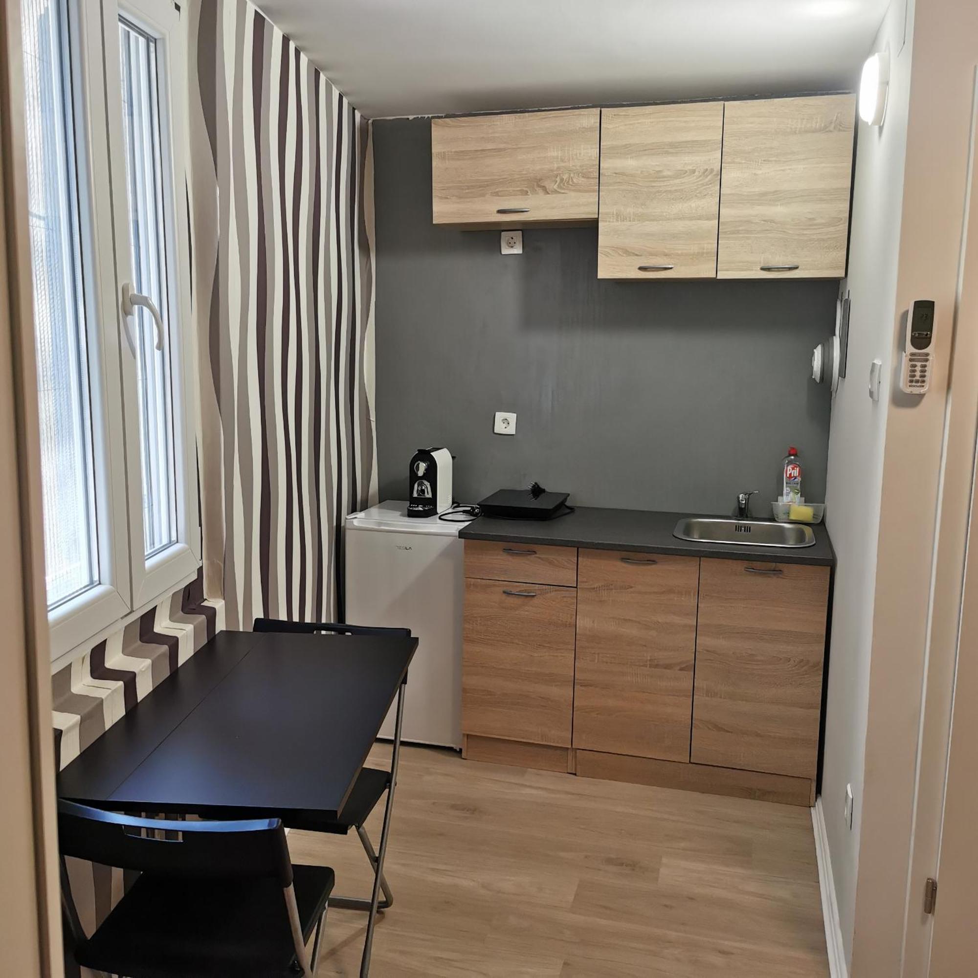 코페르 Apartma Jelena 아파트 외부 사진
